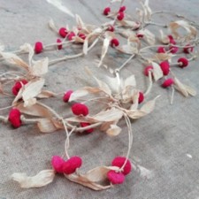 Necklace model Seeds V